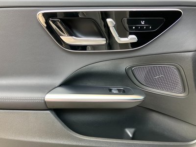 2025 Mercedes-BENZ C-CLASS thumbnail 15