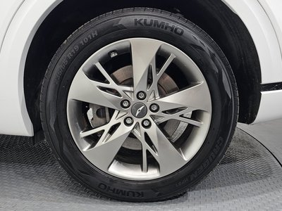 صورة 8 لـ 2021 Genesis GV70