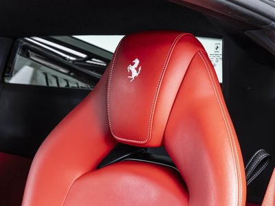 صورة مصغرة 13 لـ 2016 FERRARI 488 GTB