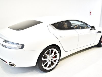 ASTON MARTIN RAPIDE - 7