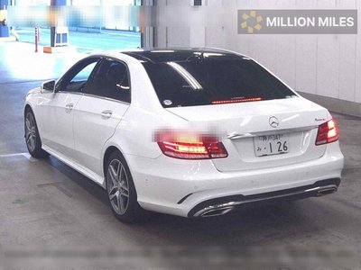 MERCEDES-BENZ E-CLASS - 2