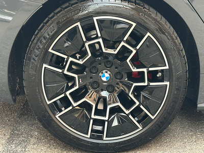 2025 BMW I4 缩略图 14