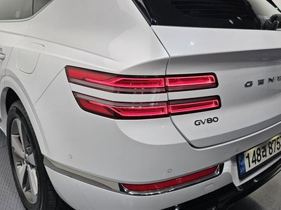 GENESIS GV80 - 10