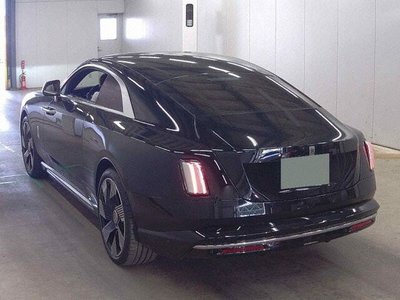 ROLLS-ROYCE SPECTRE - 2