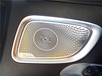 2024 Mercedes-BENZ C-CLASS AMG — фото 6