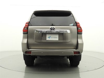 TOYOTA LAND CRUISER - 7