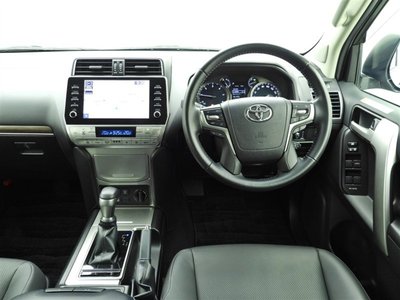 TOYOTA LAND CRUISER - 2