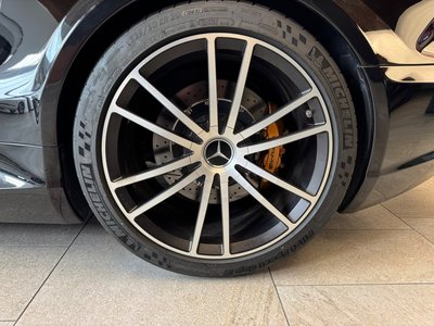 MERCEDES-BENZ SL AMG - 10