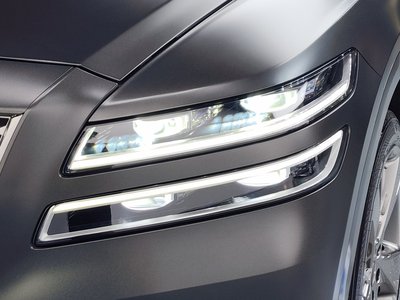 2023 Genesis GV80 photo 9