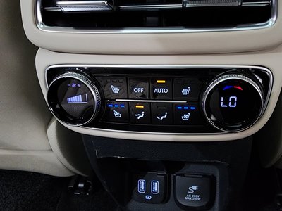 صورة مصغرة 41 لـ 2023 Genesis GV80