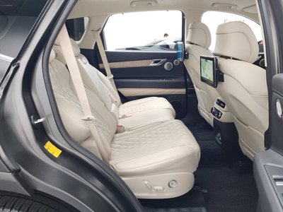 صورة مصغرة 17 لـ 2023 Genesis GV80