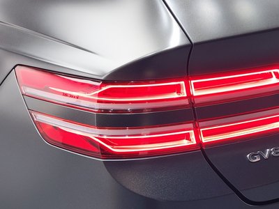 2023 Genesis GV80 photo 10