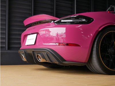 PORSCHE 718 - 8