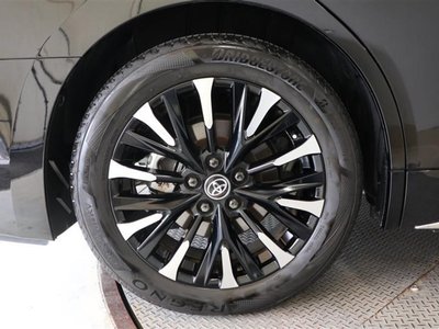 2023 Toyota VELLFIRE thumbnail 18