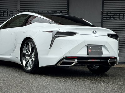 LEXUS LC - 10
