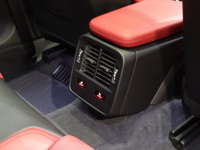 2023 Porsche TAYCAN — миниатюра 44