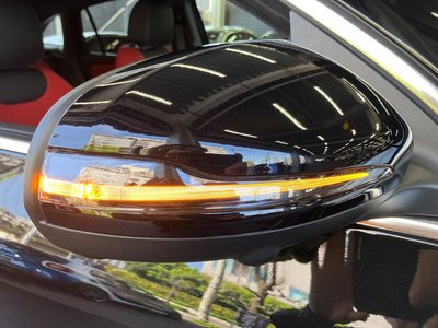 MERCEDES-BENZ GLA - 8