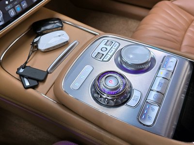صورة 9 لـ 2022 Genesis G90 (RS4)