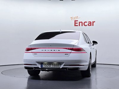 صورة 3 لـ 2022 Genesis G90 (RS4)