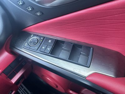 2021 Lexus IS 缩略图 111
