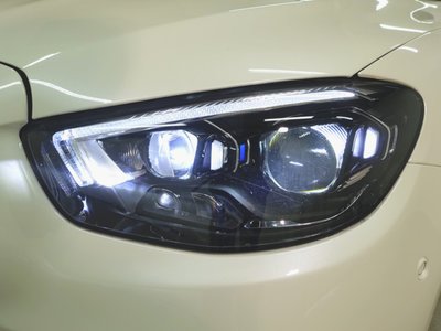 MERCEDES-BENZ E-CLASS - 3