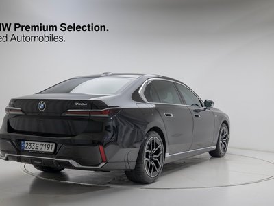 BMW 7 SERIES - 5