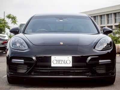 PORSCHE PANAMERA - 3
