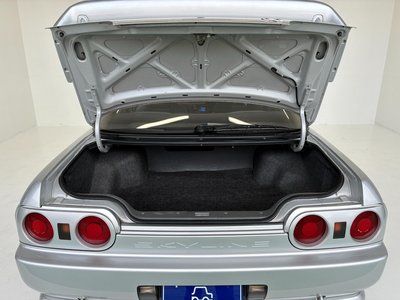 1992 Nissan SKYLINE GT-R — миниатюра 27