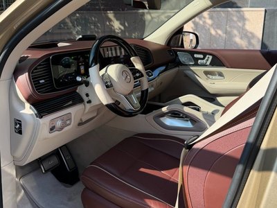 2023 Mercedes-BENZ GLS — фото 4