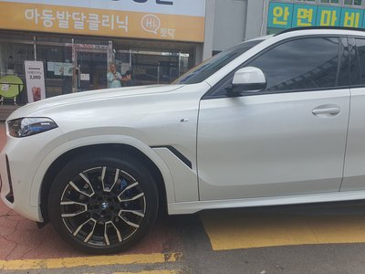 صورة 9 لـ 2025 BMW X6