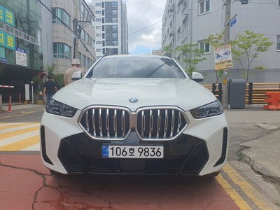 صورة 1 لـ 2025 BMW X6