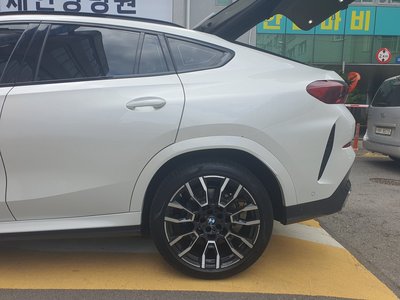 صورة 6 لـ 2025 BMW X6