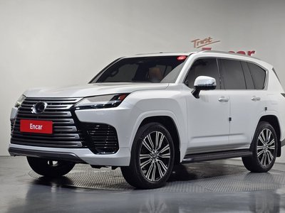 2025 Lexus LX — фото 1