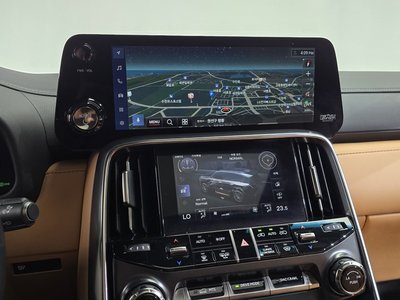 2025 Lexus LX 缩略图 18