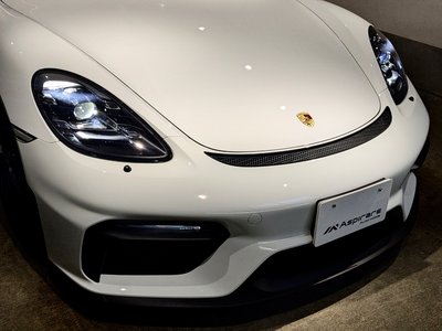 PORSCHE 718 SPYDER - 5