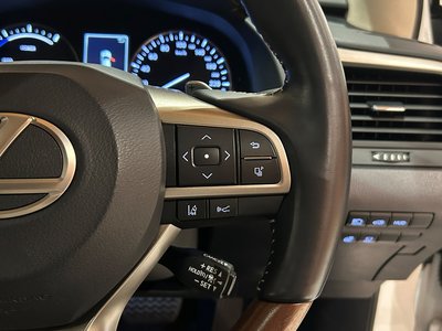 LEXUS RX - 9