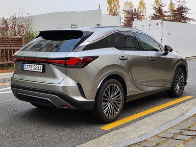 LEXUS RX - 6