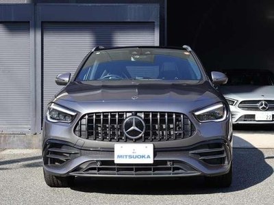 MERCEDES-BENZ GLA - 2