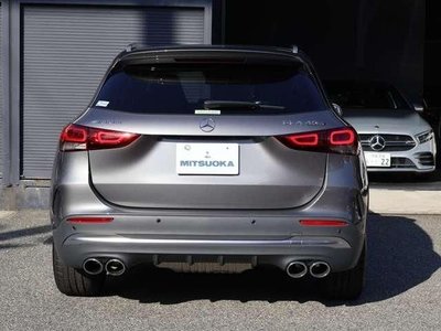 MERCEDES-BENZ GLA - 5