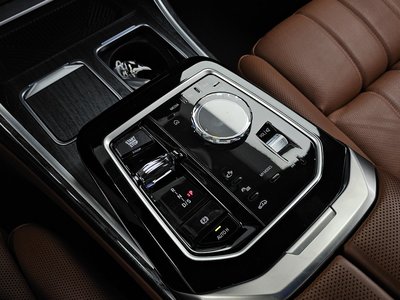 2024 BMW 7 SERIES thumbnail 12