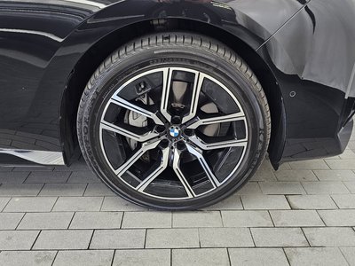 BMW 7 SERIES - 8