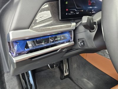 2024 BMW 7 SERIES thumbnail 28