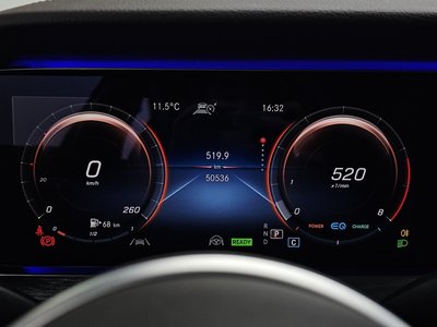 MERCEDES-BENZ CLS - 8