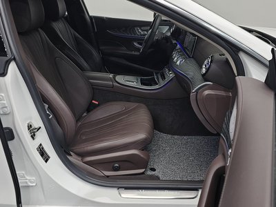 MERCEDES-BENZ CLS - 10