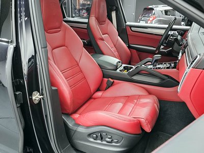 PORSCHE CAYENNE - 10