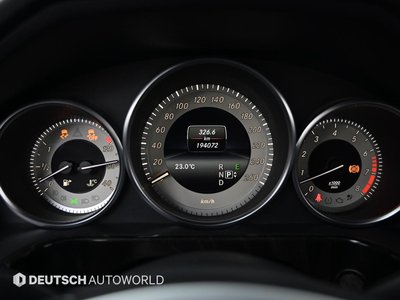 MERCEDES-BENZ E-CLASS - 8