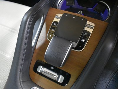 2020 Mercedes-BENZ GLE — миниатюра 29