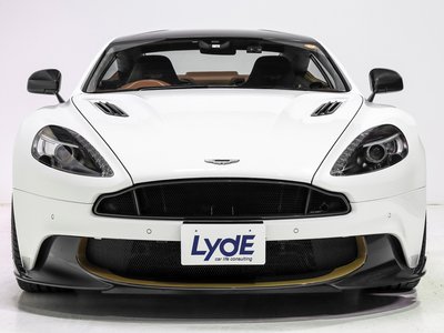 ASTON MARTIN VANQUISH - 2
