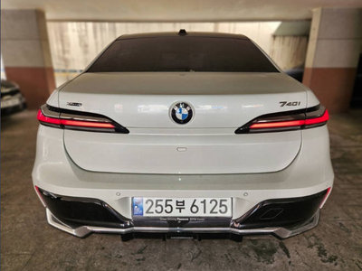 BMW 7 SERIES - 5