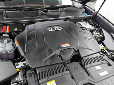 AUDI Q8 - 7